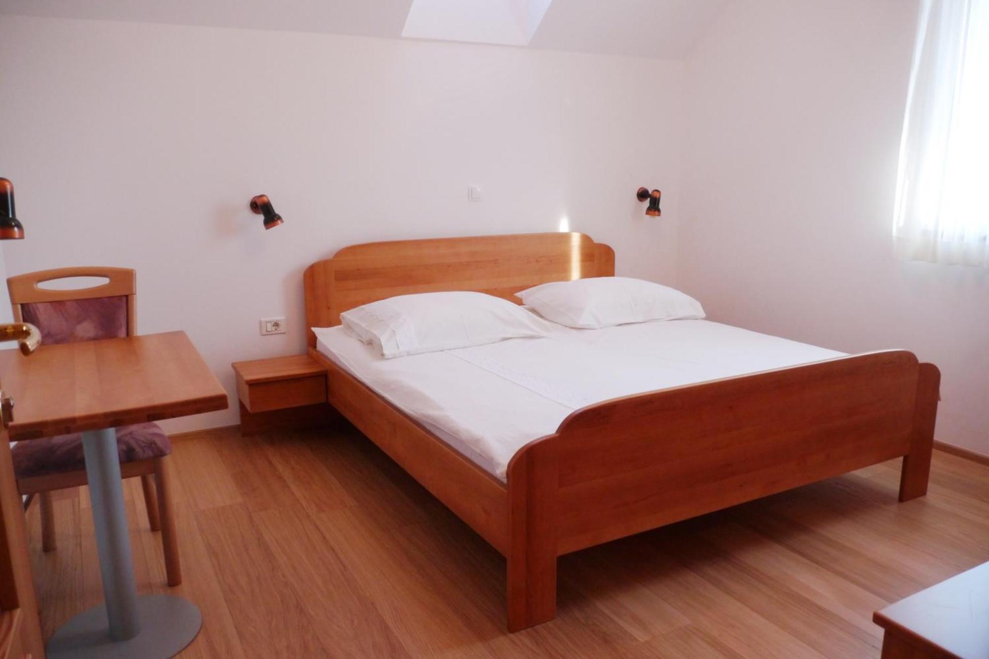 Hotel Ekoturizem Hudicevec Postojna Zimmer foto